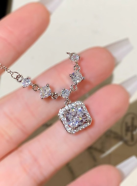轻奢方钻项链女新款小众设计