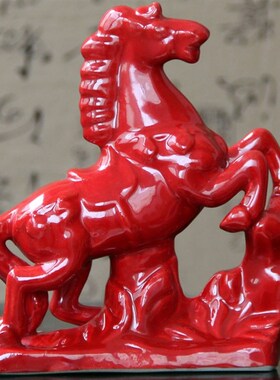 唐三彩红马陶瓷马摆件家居装饰品礼品工艺礼品摆饰客厅摆件办公桌