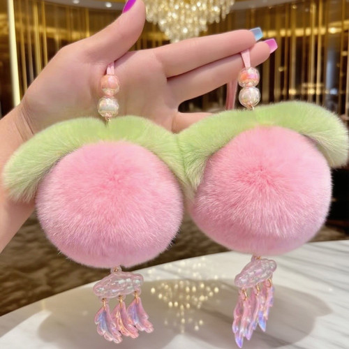 獭兔毛绒苹果挂件可爱小桃子车挂