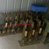 架 电缆线卡子 支架 护架 挑线架 臂架 施工升降货电梯