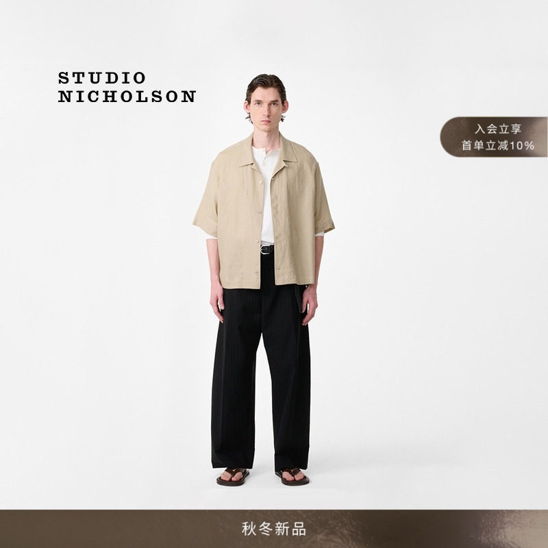 STUDIO NICHOLSON男士ORYN古巴领短袖亚麻衬衫图片