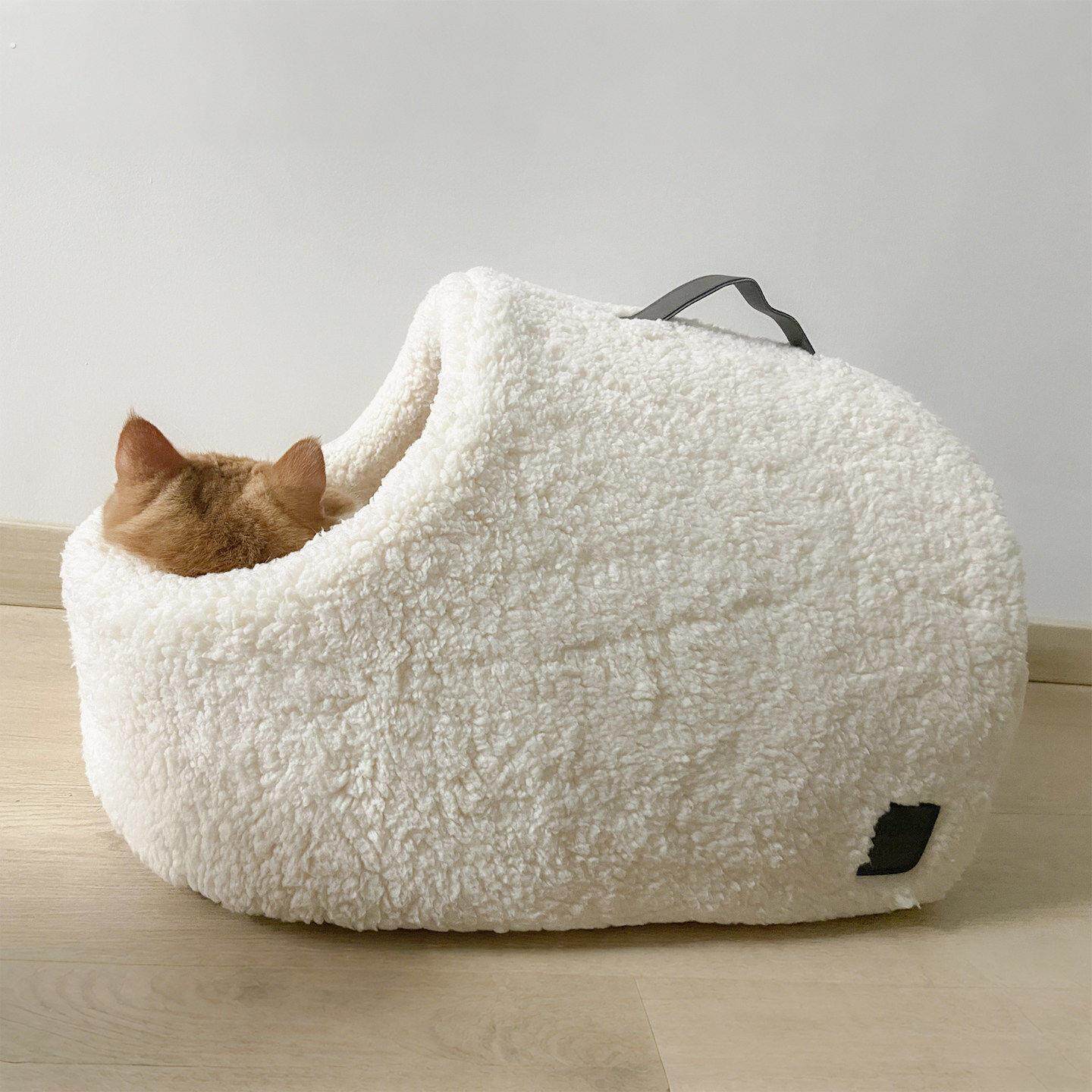 羊羔绒棉拖猫窝猫别墅冬季封闭式感宠物睡窝可拆洗小型狗窝