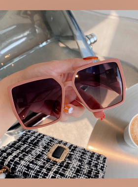 蔷薇粉色粗框墨镜女夏季圆脸显瘦时尚街拍宽版磨砂太阳眼镜潮防晒