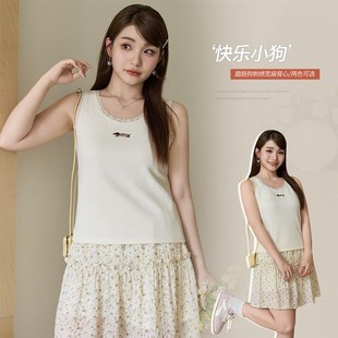 小波家2025夏季 蕾丝J拼接宽肩刺绣吊带背心 胖mm韩版