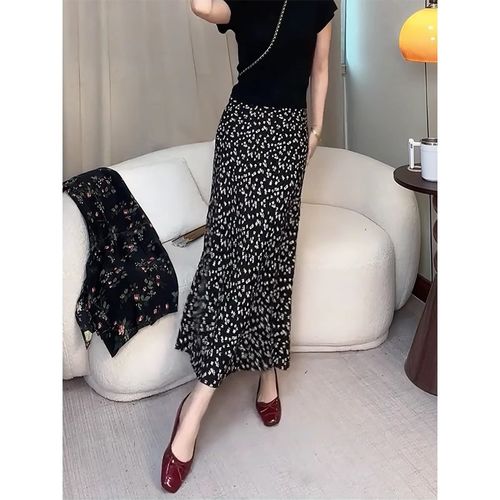 2025年夏季新款高腰显瘦气质碎花C黑色中长裙女薄款宽松休闲A字裙