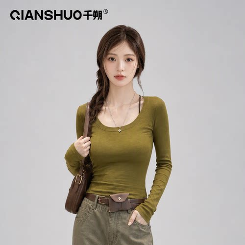 千朔U领辣妹收腰纯色长袖T恤女