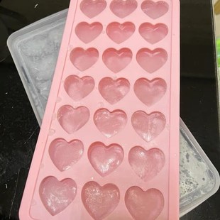 少女心in冰块磨具!心形模具装有盖子 硅胶的冰格真是太脱模