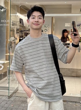 280g灰色圆领条纹短袖T恤男生2B025新款夏季纯棉宽松休闲套头上衣