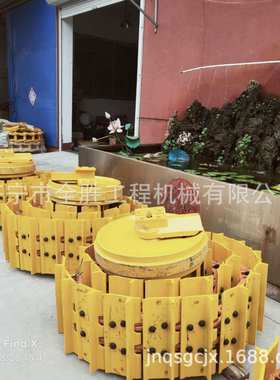 D65P-12推土机单边支重轮 双边支重轮14X -30-00084 /00094