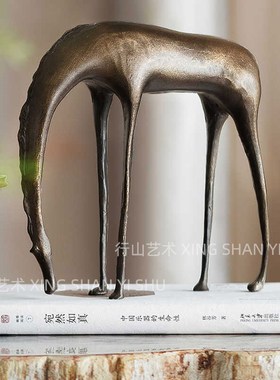 现代铸铁仿古做旧动物样板间售楼处书房茶室玄关边柜装饰摆件