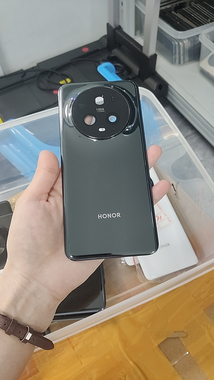 魔术5pro原装拆机后盖 纯原拆机电池盖