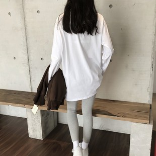 秋冬加绒长袖打底衫女大码宽松长款遮屁股白色纯棉内搭圆领t恤女