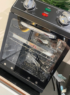 白色口腔诊所修甲器衣物首饰消毒盒杀菌器双灯管uv隐形眼镜消毒盒