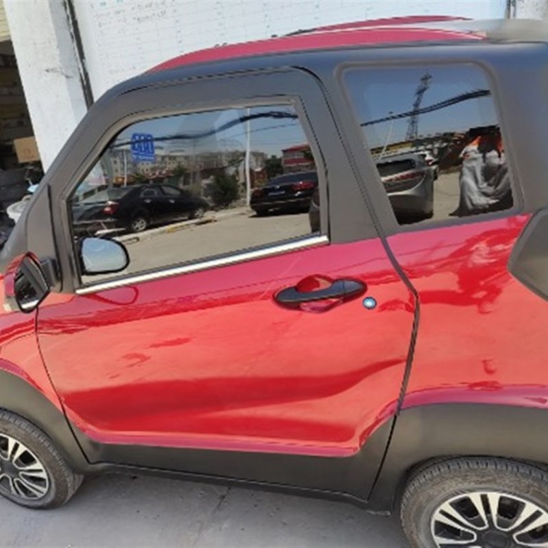 电动四轮车全封闭特鲁夫T20车前大灯总成篷车雾灯中网尾灯配件