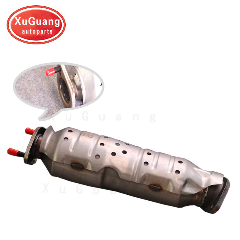现代IX35三元化器排气管