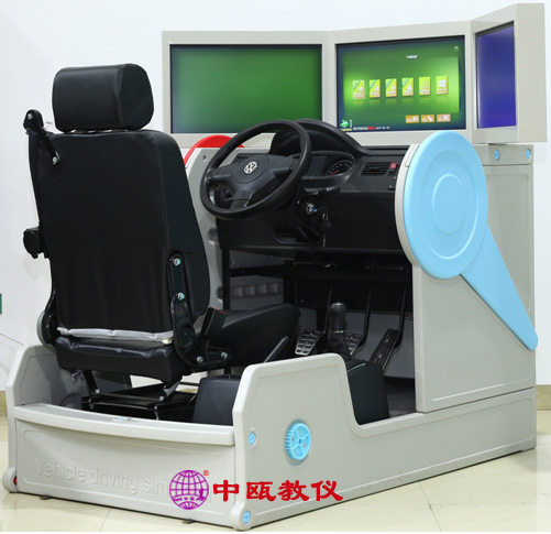 SZJ-518三屏汽车驾驶模拟器