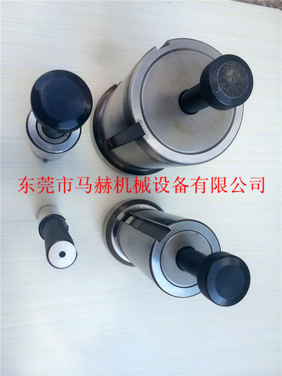 数控转塔冲床对中模具校准工位