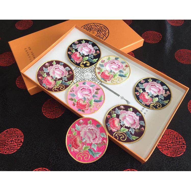 苏绣绣片 圆形贴片金口包布贴刺绣补衣服布贴手工绣花直径10cm