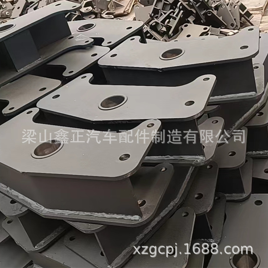 汽车平衡悬架总成悬挂平衡梁德式平衡梁半挂车配件