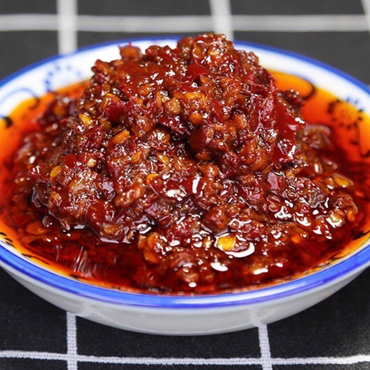 江西特色酱香油辣酱油辣椒酱下饭酱拌粉拌面凉拌菜调味料香辣酱