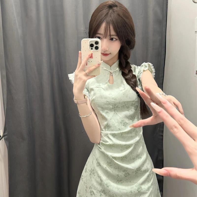 绿色新中式小飞袖连衣裙女夏季短款小个子高级感国风改良旗袍裙子