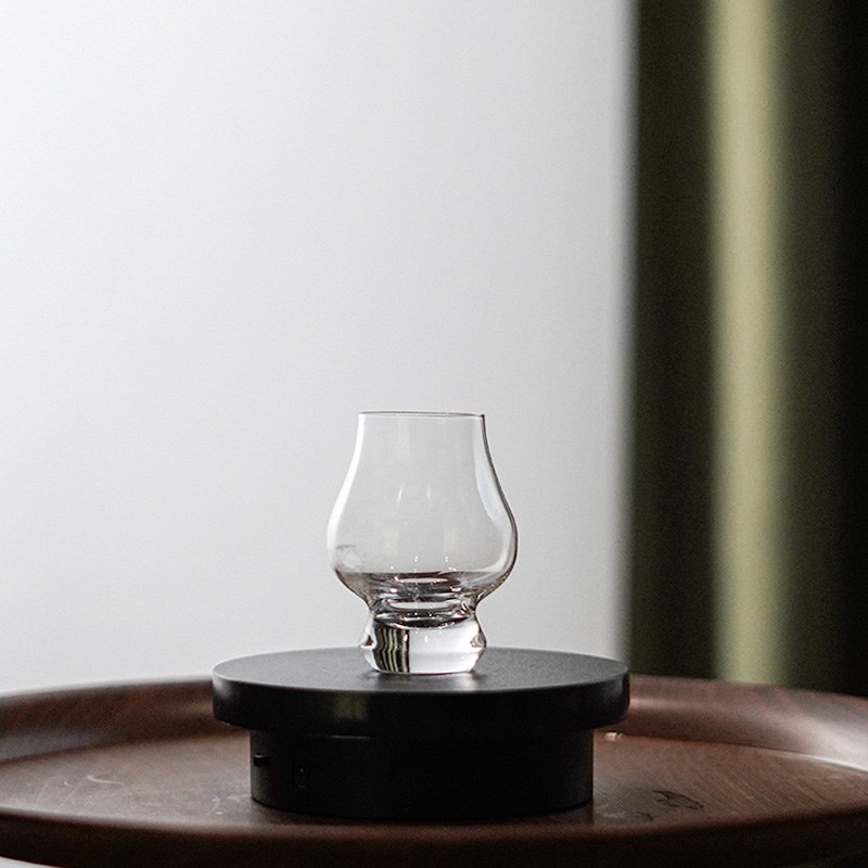 无铅水晶闻香品鉴杯 品酒会专用试L酒杯 威士忌洋酒杯