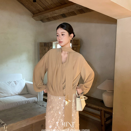 U+MINI-轻熟气质飘带V领钉珠刺绣雪纺小衫(飘带不可拆)F3378F