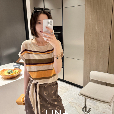 LIN+  -新～撞色条纹小飞袖气质简约下摆系带针织衫(配胸针)ZO516