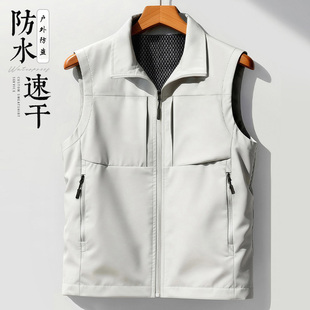 户外马甲防风外穿多口袋冲锋衣工装防盗背心工装风无袖坎肩马夹女