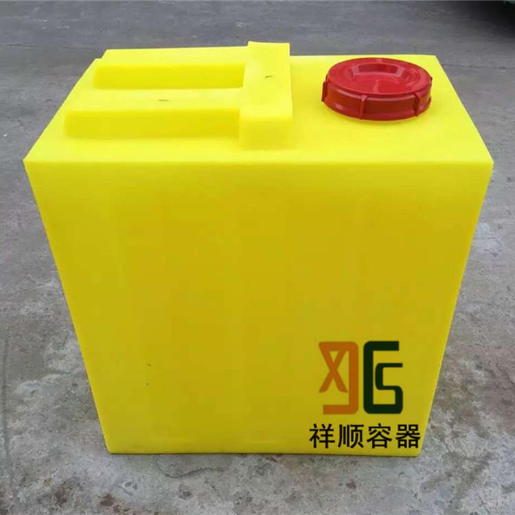 黄色塑料水箱蓝色储水罐长方形pe水桶水处理储罐白色方塑料罐