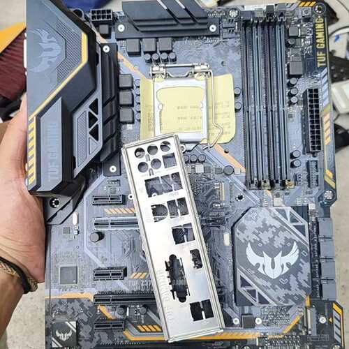 议价华硕Z390-PLUS GAMING 主板 带挡板