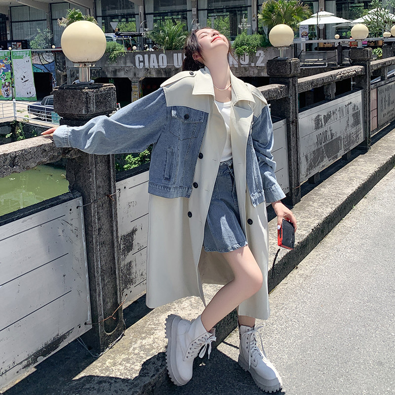 浅卡其色设计感i牛仔拼接假两件风衣女2026年秋季新款百搭长版大