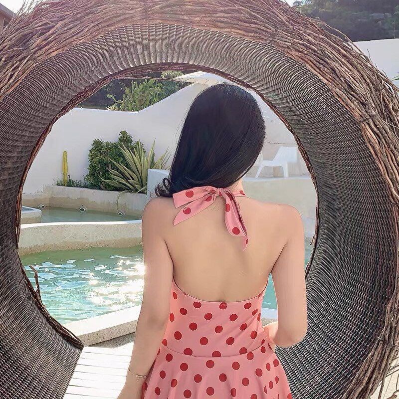 泳衣女新款粉色波点裙式连身遮肚显D瘦小胸少女保守V平角学生裤温