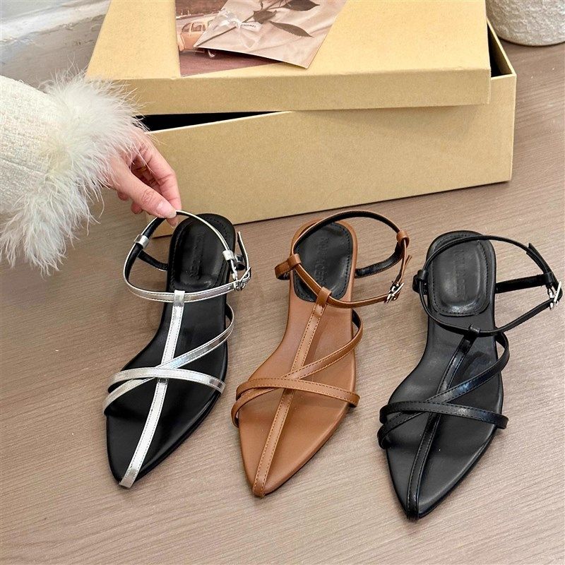 2025新款气质百搭低跟s尖头交叉一字带坡跟凉鞋女夏韩版通勤凉鞋,女鞋,罗马凉鞋,淘宝优惠券,粉丝福利购,淘宝优惠卷