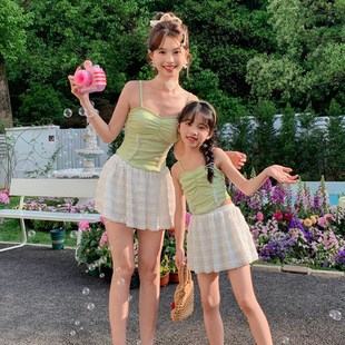 海边度假 女童家庭装 新款 亲子泳衣母女小众俏皮可爱公C主分体裙式