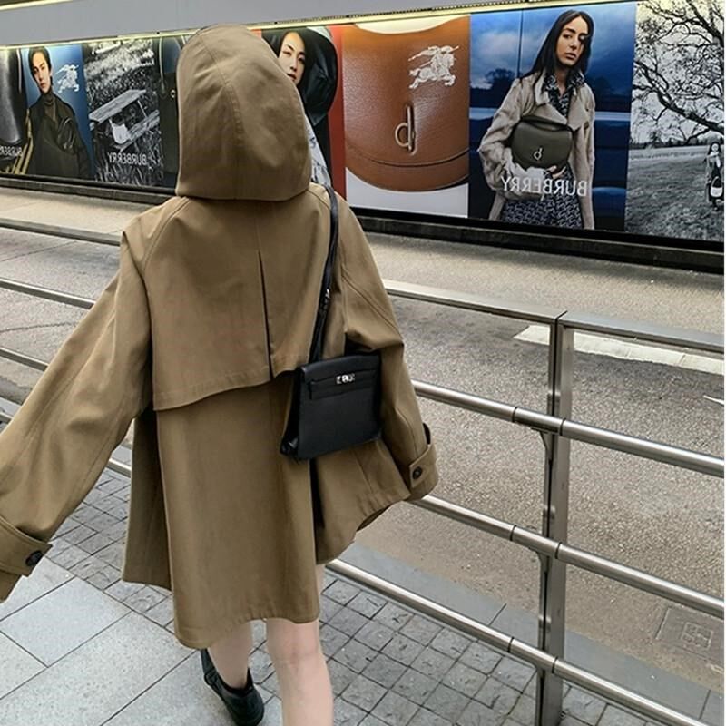 春秋A字廓形连帽斗篷时髦风衣女款2024新款高级感超好看外套冬季