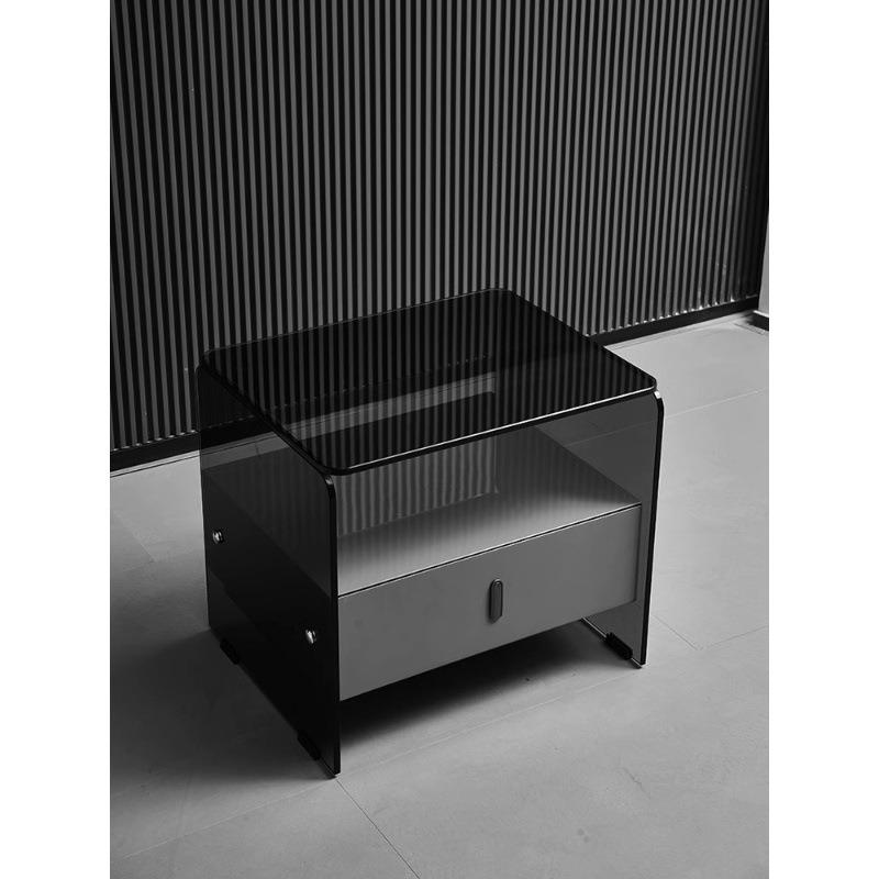 BER2303意式极简床头柜钢化玻璃设创意计师实木烤漆柜子现代简约