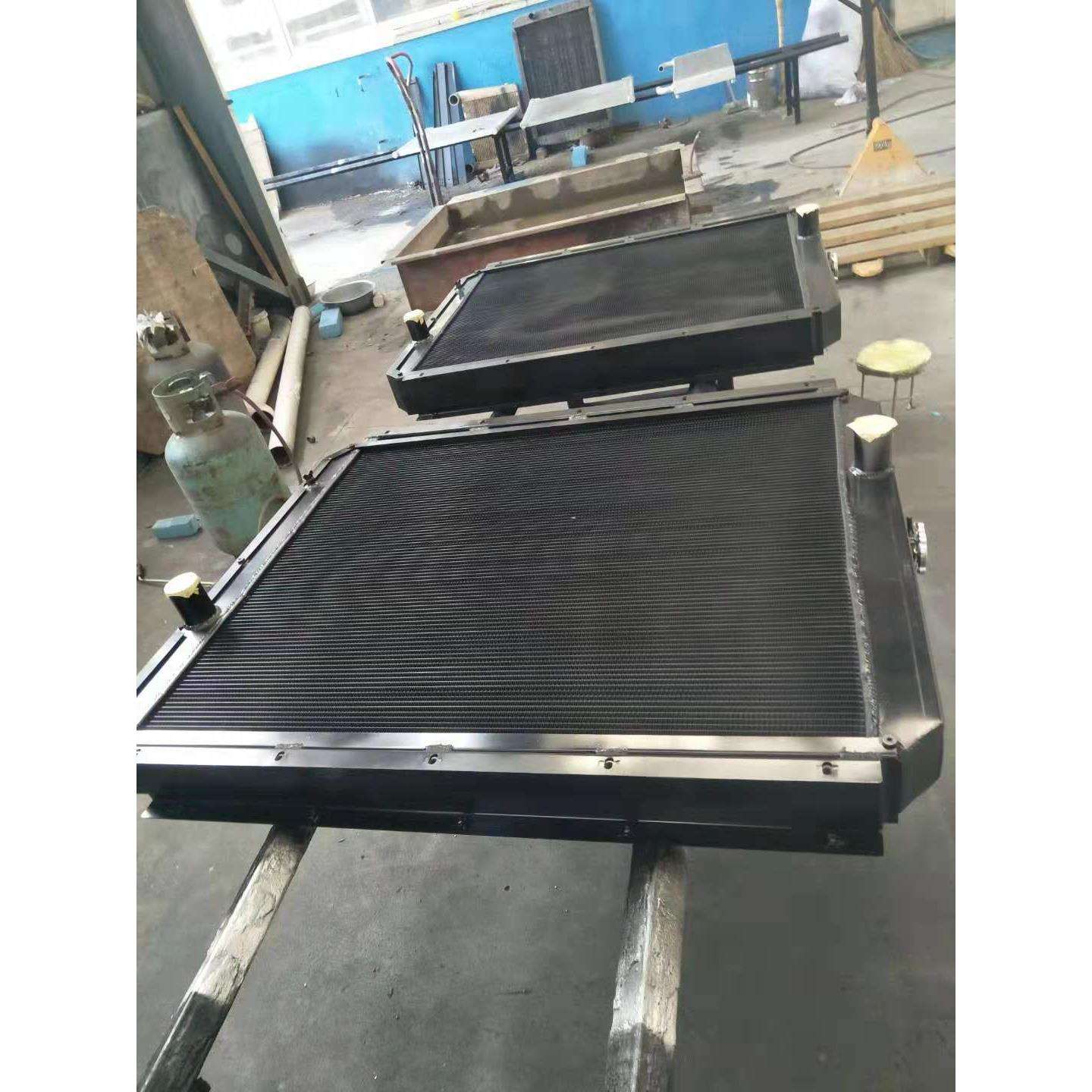 销售德工50958938装载机水箱油散散热器