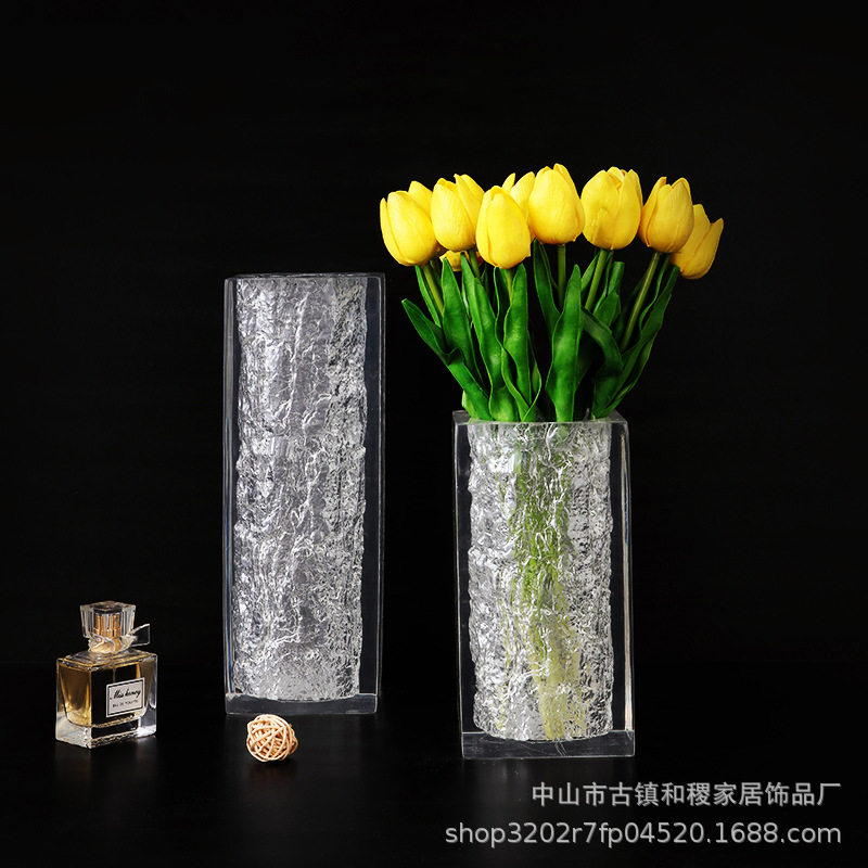 轻奢样板间透明亚克力干花瓶