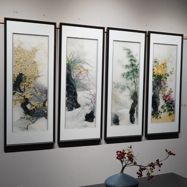 刺绣画客厅沙发背景墙四联装饰画梅兰竹菊新中式纯手工刺绣艺术品图片