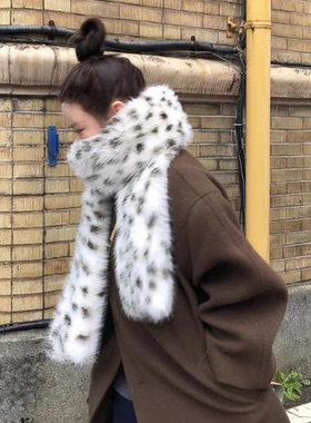 不扎人！白色毛毛围巾保暖氛围感围脖冬季新款披肩仿皮草加厚女新