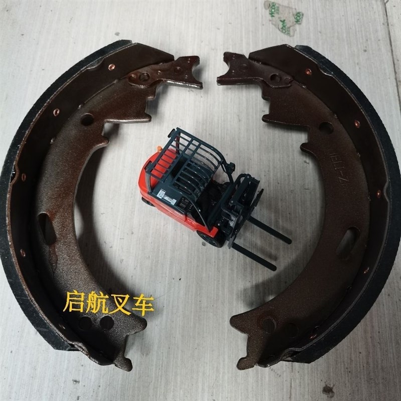 堆高机煞车片制动蹄片前轮毂制动器大修包适用于合力杭叉龙工柳工