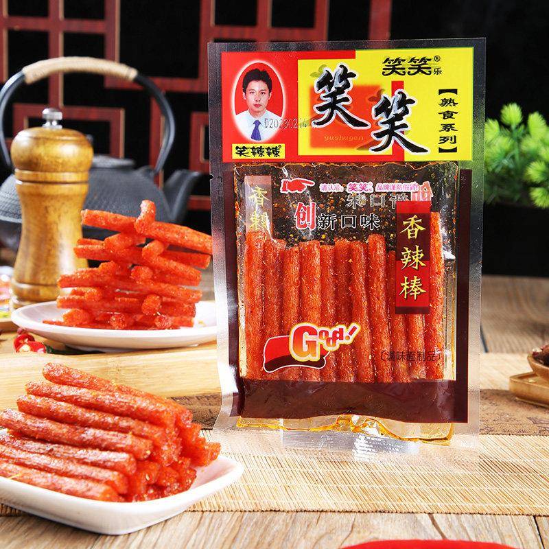 现货笑笑乐香辣棒辣条麻辣面筋条小时候经典怀旧零食儿时回忆解馋