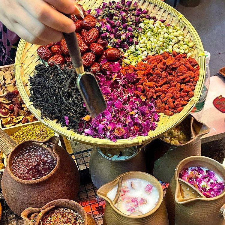 现货云南罐罐烤奶原料滇红茉莉绿茶玫瑰花桂花红枣秋冬围炉煮茶养