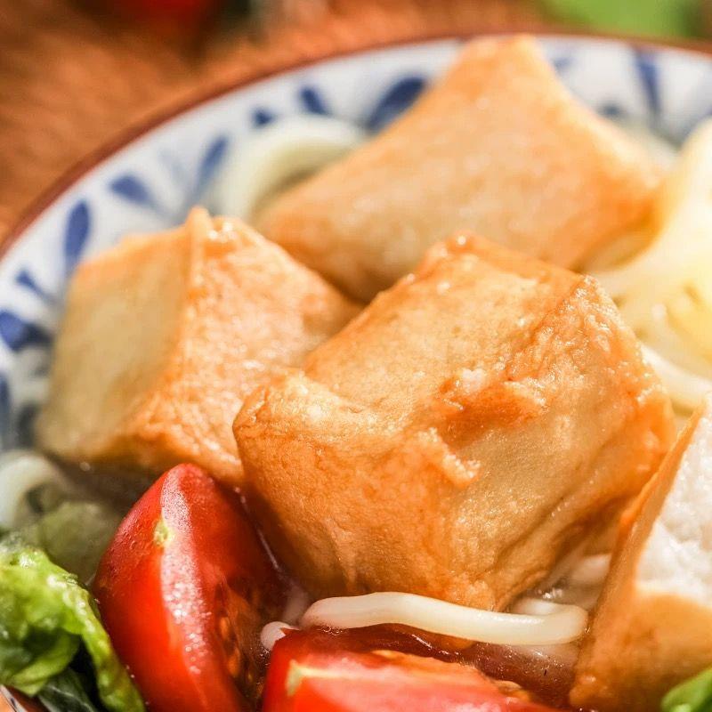 现货休闲解馋零食【160个】香辣即食方块鱼豆腐小包装休闲解馋零