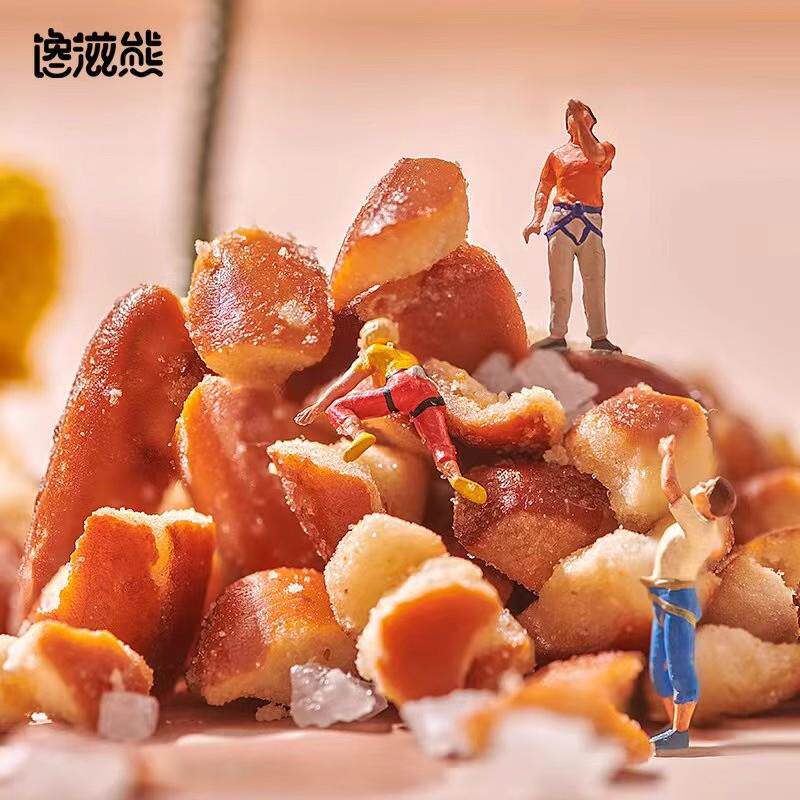 现货馋滋熊干脆面包丁海盐焦糖咸味碱水面包干饼干橄榄油健康零食
