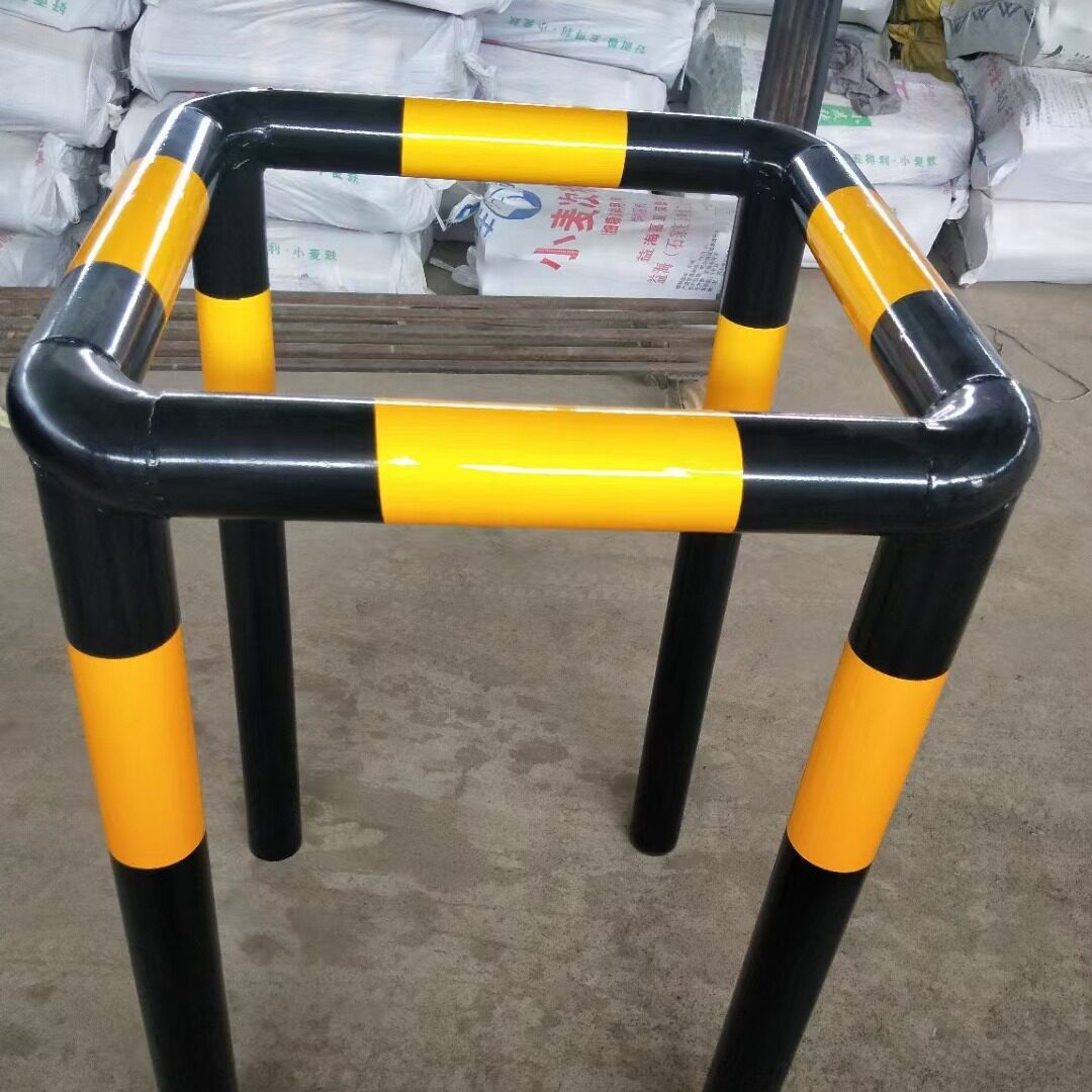 2米U型钢管车轮止退器防撞护栏