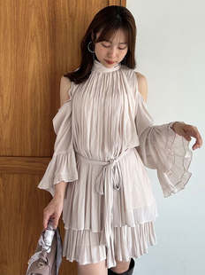 上衣 DEL日系甜美挂脖露肩荷叶边连衣裙