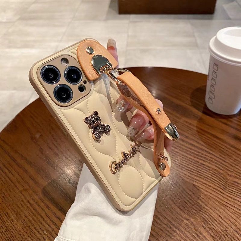 适用小熊珍珠手腕带iPhone