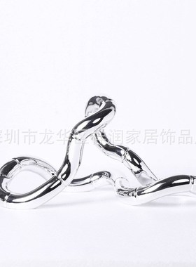 现代简约样板房几何轻奢摆件莫比乌斯环形曲线雕塑静物电视柜摆设